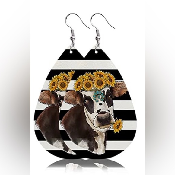 2 Pair Farmhouse Teardrop Earrings - Picture 3 of 4